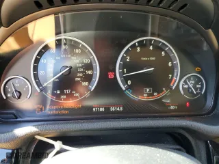 2015 BMW X3 xDrive28i with VIN 5UXWX9C59F0D58967, listed as a Copart auction lot 50087045 with 97,186 mi miles and Salvage Title. Bid and sale history available at carsss.com. Image 9.