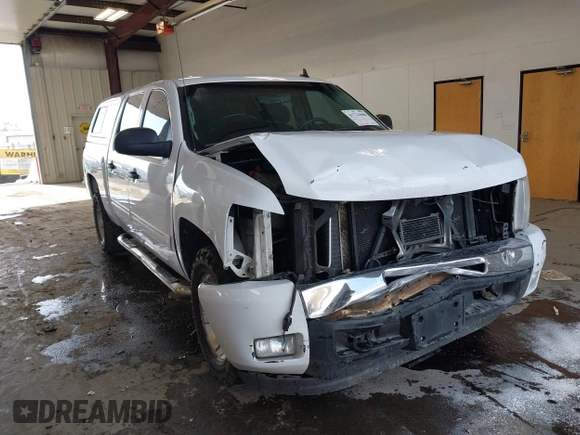 2010 Chevrolet Silverado 1500 LT with VIN 3GCRKSE32AG150933, listed as a IAAI auction lot 41721088 with 269,584 mi miles and . Bid and sale history available at DreamBid. Image 1.