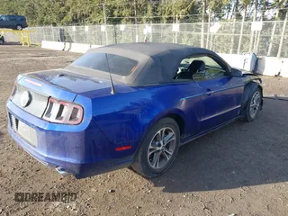 2014 Ford Mustang V6 with VIN 1ZVBP8EM2E5243069, listed as a IAAI auction lot 41725527 with 113,692 mi miles. Bid and sale history available at carsss.com. Image 4.
