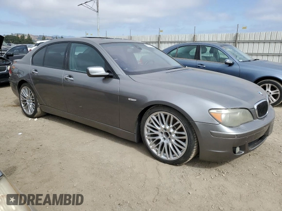 2007 BMW 7 Series 750i with VIN WBAHL83527DT09744, listed as a Copart auction lot 62309195 with 118,242 mi miles and Salvage title. Bid and sale history available at DreamBid. Image 4.