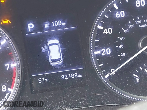 2019 Hyundai Santa Fe SE with VIN 5NMS2CAD9KH117777, listed as a IAAI auction lot 42296811 with 82,188 mi miles and . Bid and sale history available at DreamBid. Image 7.