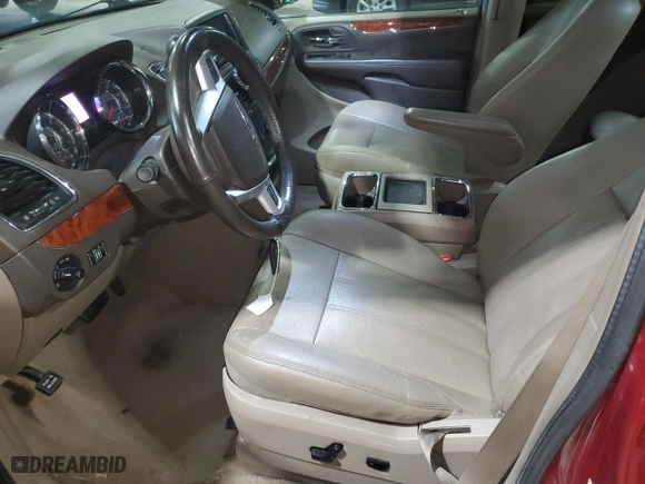 2015 Chrysler Town & Country Touring-L with VIN 2C4RC1CG4FR619972, listed as a Copart auction lot 47705405 with 178,819 mi miles and Clean Title. Bid and sale history available at carsss.com. Image 7.