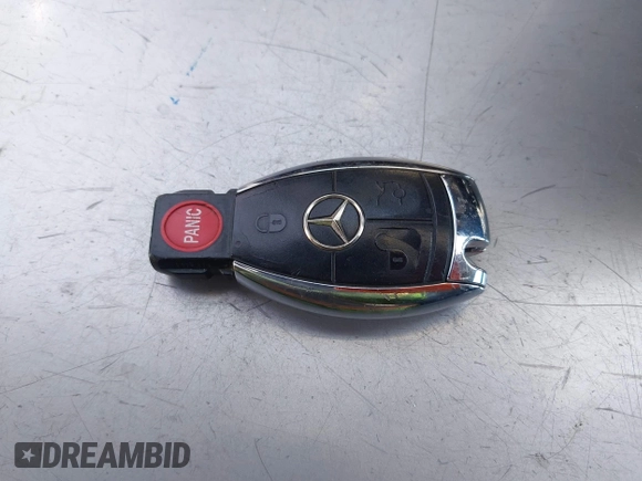2001 Mercedes-Benz C 230/260/280/320 with VIN WDBRF61J41F104908, listed as a IAAI auction lot 42003924 with Not Provided miles and . Bid and sale history available at DreamBid. Image 11.