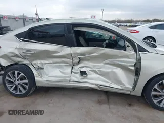 2019 Hyundai Accent Limited with VIN 3KPC34A3XKE046370, listed as a IAAI auction lot 41612539 with 71,270 mi miles. Bid and sale history available at carsss.com. Image 14.