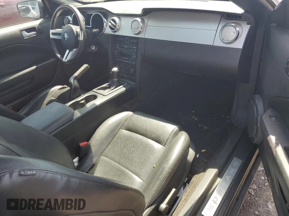 2008 Ford Mustang Deluxe with VIN 1ZVHT80N885165097, listed as a Copart auction lot 57712405 with 113,772 mi miles and Salvage title. Bid and sale history available at DreamBid. Image 8.