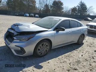 2024 Subaru Legacy Special Sports z VIN 4S3BWGG62R3009238, wystawiony jako Copart lot #46854295 z przebiegiem 28 113 mil mil oraz Szkody całkowita. Historia ofert i sprzedaży dostępna na DreamBid. Obrazek 1.
