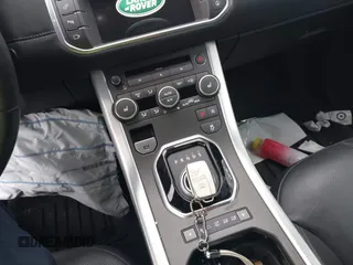 2016 Land Rover Range Rover Evoque HSE Dynamic z VIN SALVD2BG6GH117098, wystawiony jako IAAI lot #40938413 z przebiegiem 31 610 mil mil oraz . Historia ofert i sprzedaży dostępna na DreamBid. Obrazek 11.