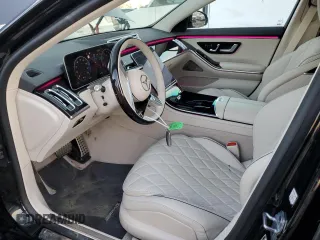 2022 Mercedes-Benz S 580 z VIN W1K6G7GB1NA119379, wystawiony jako Copart lot #72932952 z przebiegiem 2962 mil mil oraz . Historia ofert i sprzedaży dostępna na DreamBid. Obrazek 7.