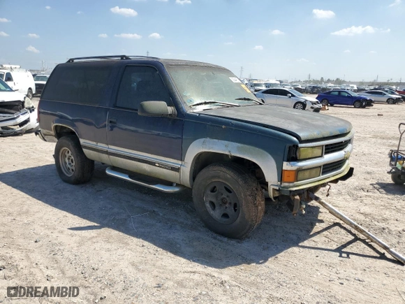 1997 Chevrolet Tahoe with VIN 3GNEK18R2VG131661, listed as a Copart auction lot 50644805 with 0 mi miles and Clean Title. Bid and sale history available at carsss.com. Image 4.