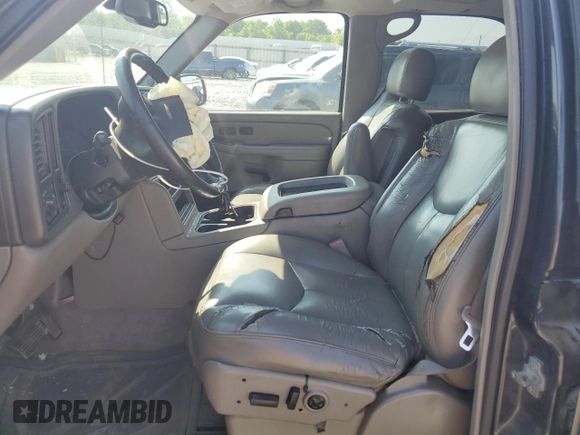 2004 Chevrolet Tahoe LT with VIN 1GNEC13ZX4J304070, listed as a Copart auction lot 59779655 with 123,241 mi miles and Salvage title. Bid and sale history available at DreamBid. Image 7.