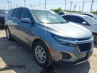 2024 Chevrolet Equinox LT with VIN 3GNAXKEG6RS249014, listed as a IAAI auction lot 42023993 with 17,433 mi miles. Bid and sale history available at carsss.com. Image 1.