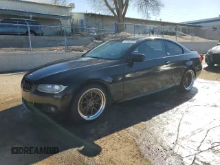 2011 BMW 3 Series 335i с VIN WBAKG7C51BE598851, выставлен на аукционе Copart как лот 41863205 с пробегом 105 834 миль миль и Списание • Salvage title. История ставок и продаж доступна на DreamBid. Изображение 1.