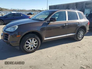 2010 Porsche Cayenne z VIN WP1AA2AP9ALA08492, wystawiony jako Copart lot #44543155 z przebiegiem 144 106 mil mil oraz Szkody całkowita. Historia ofert i sprzedaży dostępna na DreamBid. Obrazek 1.