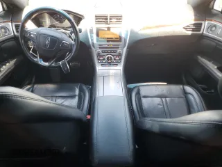 2018 Lincoln MKZ Hybrid Reserve с VIN 3LN6L5MUXJR625871, выставлен на аукционе Copart как лот 56929825 с пробегом 120 373 миль миль и Списание • Salvage title. История ставок и продаж доступна на DreamBid. Изображение 8.