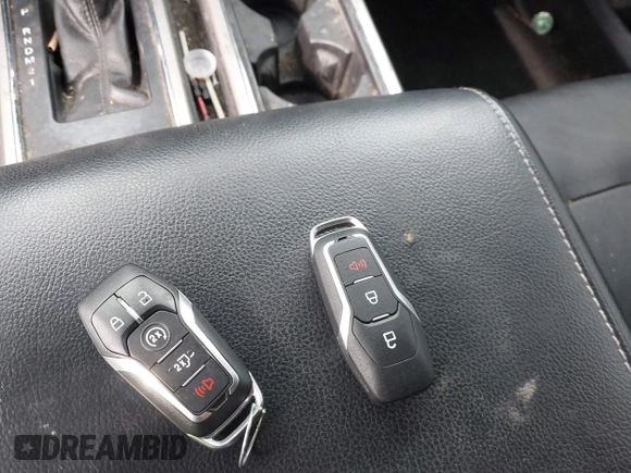 2016 Ford F-150 XLT с VIN 1FTEW1EG3GFA57560, выставлен на аукционе IAAI как лот 41941012 с пробегом 179 293 миль миль и . История ставок и продаж доступна на DreamBid. Изображение 11.