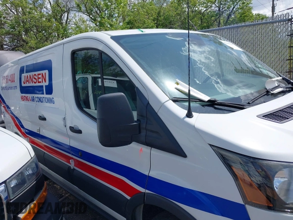 2017 Ford Transit z VIN 1FTYR1ZM1HKB13413, wystawiony jako IAAI lot #42117599 z przebiegiem 114 620 mil mil oraz . Historia ofert i sprzedaży dostępna na DreamBid. Obrazek 13.