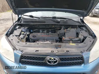 2007 Toyota RAV4 with VIN JTMBD33V575057166, listed as a IAAI auction lot 42015734 with 202,862 mi miles. Bid and sale history available at carsss.com. Image 10.