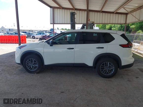 2024 Nissan Rogue S with VIN 5N1BT3AA9RC681310, listed as a IAAI auction lot 42415050 with 36,275 mi miles and . Bid and sale history available at DreamBid. Image 14.