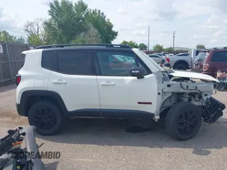 2018 Jeep Renegade Trailhawk with VIN ZACCJBCB9JPG76350, listed as a IAAI auction lot 40249880 with 74,926 mi miles. Bid and sale history available at carsss.com. Image 14.