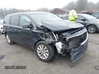 2017 Kia Sedona EX with VIN KNDMC5C13H6272349, listed as a IAAI auction lot 41073910 with 129,674 mi miles. Bid and sale history available at carsss.com. Image 1.