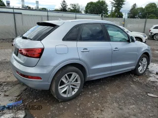 2017 Audi Q3 Premium z VIN WA1BCCFS2HR014929, wystawiony jako Copart lot #58276585 z przebiegiem 109 065 mil mil oraz Tytuł czysty. Historia ofert i sprzedaży dostępna na DreamBid. Obrazek 3.