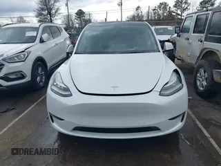 2022 Tesla Model Y Long Range with VIN 7SAYGDEE6NF461788, listed as a IAAI auction lot 41697064 with 34,034 mi miles and . Bid and sale history available at carsss.com. Image 11.