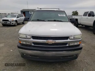 2005 Chevrolet Suburban LS with VIN 3GNEC16Z55G259666, listed as a Copart auction lot 49884865 with 229,651 mi miles and Clean title. Bid and sale history available at DreamBid. Image 5.