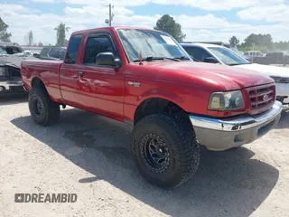 2003 Ford Ranger XL Fleet with VIN 1FTYR44V43PB45754, listed as a IAAI auction lot 42024503 with 196,361 mi miles. Bid and sale history available at carsss.com. Image 1.