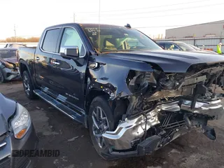 2023 GMC Sierra 1500 SLT z VIN 3GTUUDEDXPG336589, wystawiony jako IAAI lot #41100545 z przebiegiem 24 734 mil mil oraz . Historia ofert i sprzedaży dostępna na DreamBid. Obrazek 1.