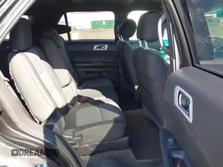 2013 Ford Explorer XLT with VIN 1FM5K8D82DGC91818, listed as a IAAI auction lot 42207489 with 242,496 mi miles and . Bid and sale history available at carsss.com. Image 8.