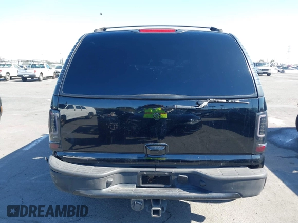 2004 Chevrolet Tahoe LS with VIN 1GNEC13T94J331286, listed as a IAAI auction lot 40691697 with 211,544 mi miles. Bid and sale history available at carsss.com. Image 16.