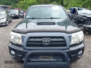 2009 Toyota Tacoma z VIN 5TEUU42N29Z595971, wystawiony jako IAAI lot #42341508 z przebiegiem 146 814 mil mil oraz . Historia ofert i sprzedaży dostępna na DreamBid. Obrazek 12.