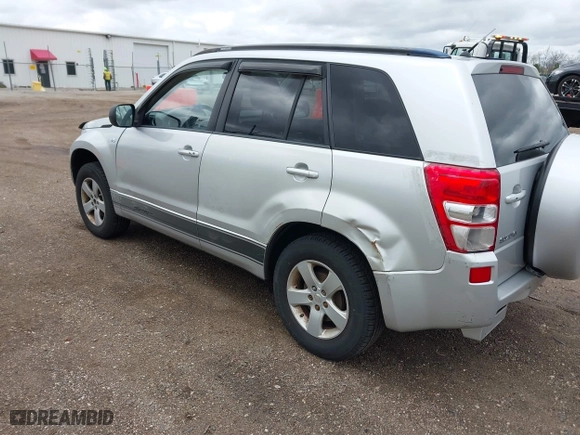 2007 Suzuki Grand Vitara XSport w/Snrf with VIN JS3TD944674201893, listed as a IAAI auction lot 42095911 with 105,512 mi miles. Bid and sale history available at carsss.com. Image 3.