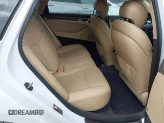 2017 Genesis G80 3.8L z VIN KMHGN4JEXHU166690, wystawiony jako IAAI lot #42322211 z przebiegiem 111 599 mil mil oraz . Historia ofert i sprzedaży dostępna na DreamBid. Obrazek 8.