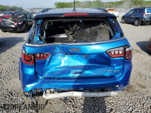 2018 Jeep Compass Limited with VIN 3C4NJCCB9JT194565, listed as a Copart auction lot 52621355 with 48,367 mi miles and Salvage title. Bid and sale history available at DreamBid. Image 6.