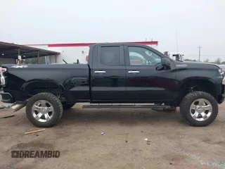 2020 Chevrolet Silverado 1500 LT with VIN 1GCRYDED5LZ157221, listed as a IAAI auction lot 41181537 with 84,912 mi miles. Bid and sale history available at carsss.com. Image 14.