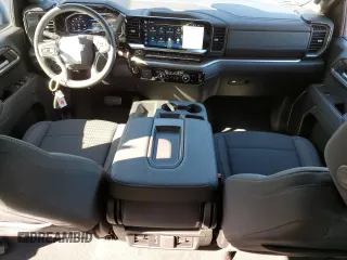 2025 Chevrolet Silverado 1500 LT with VIN 1GCPACED3SZ170912, listed as a Copart auction lot 49780105 with 5,566 mi miles and Clean Title. Bid and sale history available at DreamBid. Image 8.