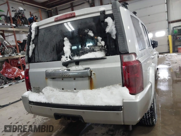 2007 Jeep Commander Limited with VIN 1J8HG58217C623422, listed as a IAAI auction lot 41602311 with 160,451 mi miles and . Bid and sale history available at DreamBid. Image 16.