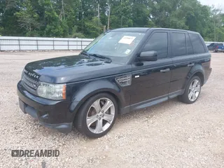 2011 Land Rover Range Rover Sport SC z VIN SALSH2E4XBA715107, wystawiony jako IAAI lot #42298872 z przebiegiem 91 010 mil mil oraz . Historia ofert i sprzedaży dostępna na DreamBid. Obrazek 2.