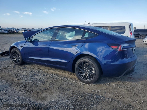2025 Tesla Model 3 Long Range with VIN 5YJ3E1EA4SF920255, listed as a Copart auction lot 47213615 with 245 mi miles and Salvage Title. Bid and sale history available at carsss.com. Image 2.