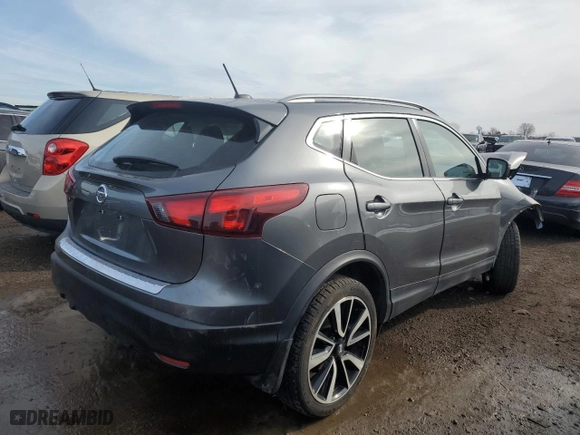 2018 Nissan Rogue Sport SV with VIN JN1BJ1CR9JW205727, listed as a Copart auction lot 45976135 with 92,953 mi miles and Salvage Title. Bid and sale history available at carsss.com. Image 3.