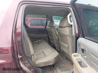 2008 Honda Ridgeline RTL with VIN 2HJYK16578H532810, listed as a IAAI auction lot 41948020 with 307,907 mi miles. Bid and sale history available at carsss.com. Image 8.