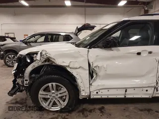 2022 Ford Explorer XLT z VIN 1FMSK8DH4NGB05636, wystawiony jako IAAI lot #42211545 z przebiegiem 55 366 mil mil oraz . Historia ofert i sprzedaży dostępna na DreamBid. Obrazek 19.