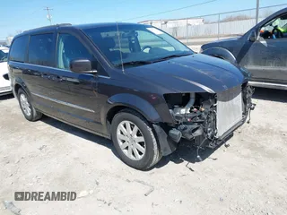 2015 Chrysler Town & Country Touring with VIN 2C4RC1BG9FR538421, listed as a IAAI auction lot 42055002 with 152,804 mi miles. Bid and sale history available at carsss.com. Image 1.