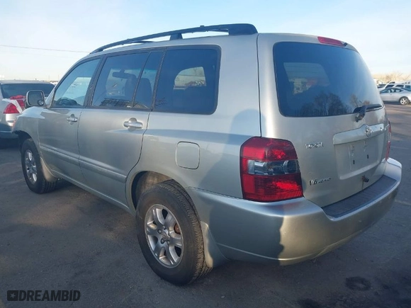 2004 Toyota Highlander with VIN JTEEP21A940038008, listed as a IAAI auction lot 41730423 with 263,222 mi miles. Bid and sale history available at carsss.com. Image 3.