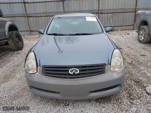 2005 Infiniti G35 Sedan with VIN JNKCV51E45M203607, listed as a IAAI auction lot 41556511 with 223011 miles. Bid and sale history available at carsss.com. Image 12.