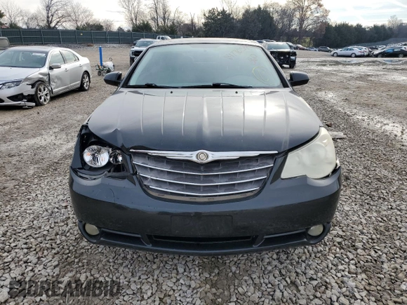 2008 Chrysler Sebring Limited with VIN 1C3LC65M18N103725, listed as a Copart auction lot 84770514 with 179,583 mi miles and Salvage Title. Bid and sale history available at carsss.com. Image 5.