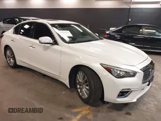 2019 Infiniti Q50 3.0t LUXE with VIN JN1EV7AR5KM550273, listed as a IAAI auction lot 41839419 with 73,212 mi miles. Bid and sale history available at carsss.com. Image 1.
