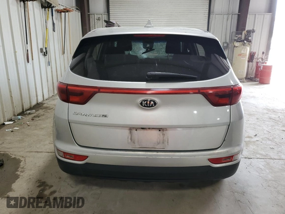 2018 Kia Sportage LX with VIN KNDPM3AC4J7375184, listed as a Copart auction lot 62231484 with 124,179 mi miles and Salvage Title. Bid and sale history available at carsss.com. Image 6.