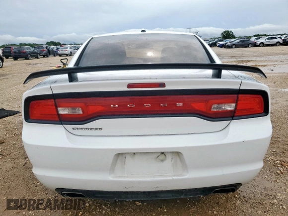 2013 Dodge Charger SE z VIN 2C3CDXBG8DH518948, wystawiony jako Copart lot #58803255 z przebiegiem 149 124 mil mil oraz Szkoda całkowita • Salvage title. Historia ofert i sprzedaży dostępna na DreamBid. Obrazek 6.